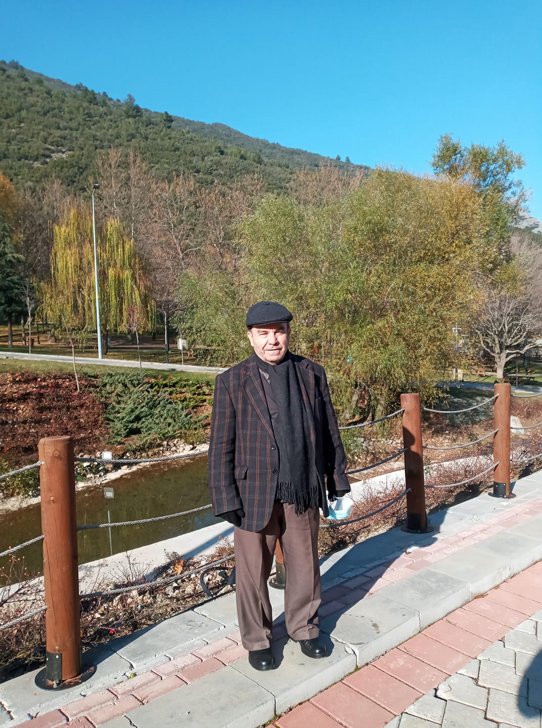 İHTİYAR OLUNCA